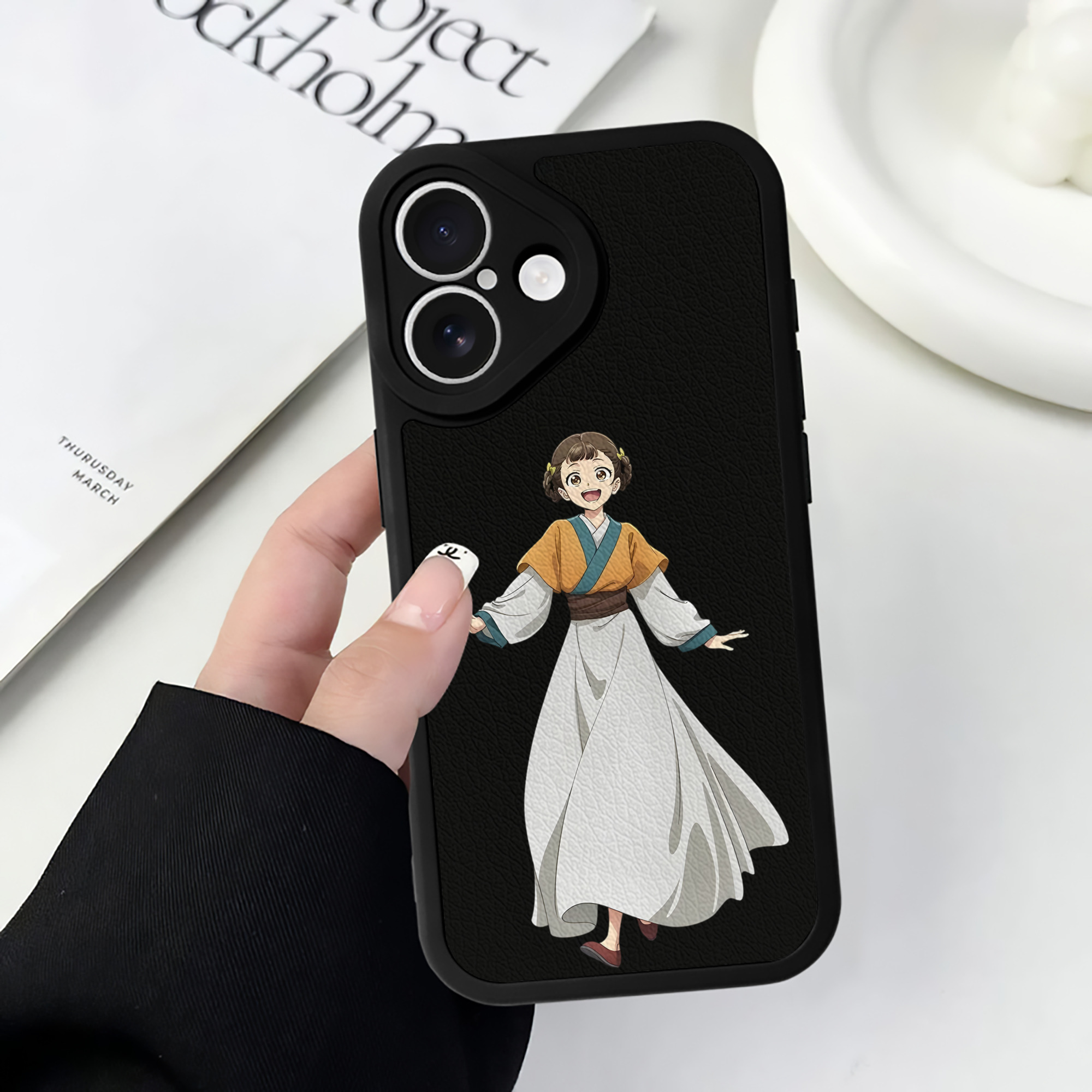 薬屋のひとりごと The Apothecary Diaries 【iPhone 16シリーズ対応】シリコンスマホケース（レザー調） 材質：シリコン
